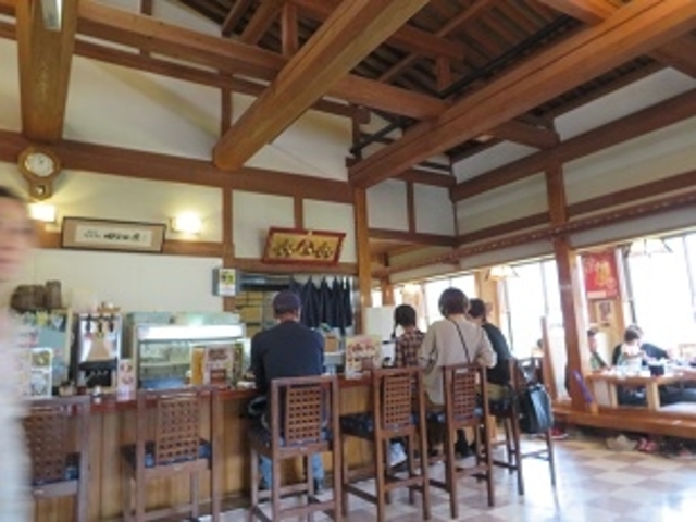 田畑屋店内_塩沢そば処 田畑屋