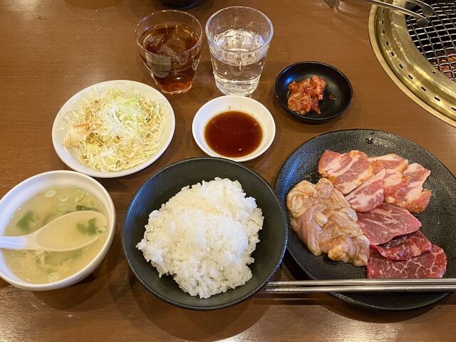 日替定食三点盛り(1,045円)♪_牛魔王 長町南店