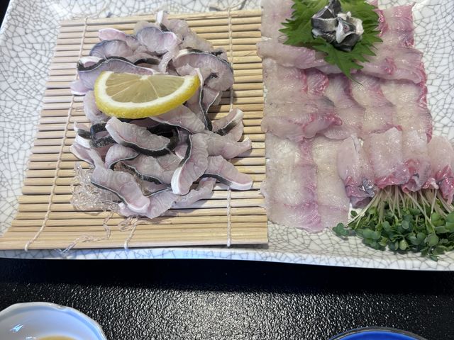 ハーフ、ハーフのを頼みました_うなぎ料理和食処・松月