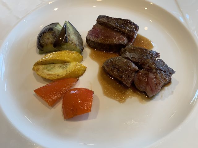 お肉_ガーデンテラス福岡 ホテル&リゾート