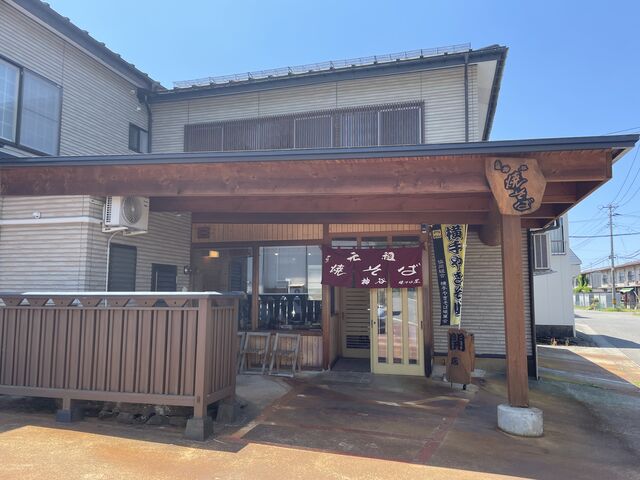 リニューアルされた様な綺麗な外観_元祖神谷焼そば店