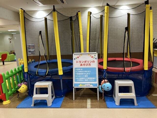 トランポリン_キッズユーエスランド 東京浅草店