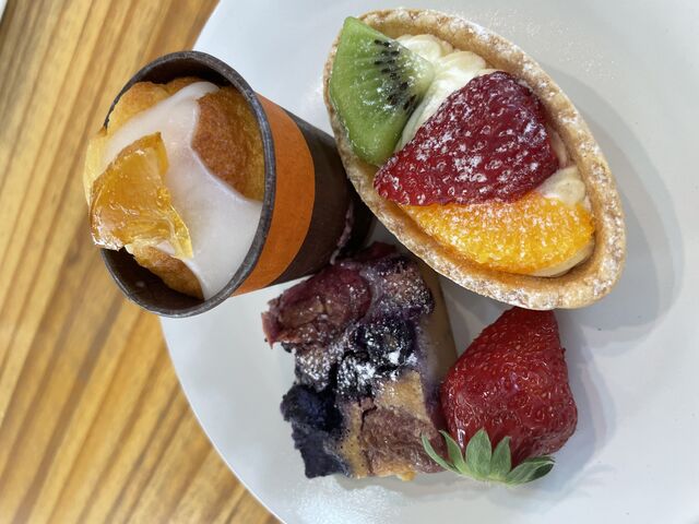 いちごもスイーツもおいしかったです_山田みつばち農園