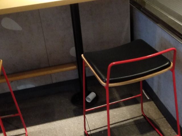 店内_マクドナルド心斎橋南店