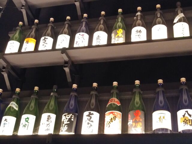お土産に、売店で日本酒の小瓶を買いました。_信州手打そば工房遊楽庵