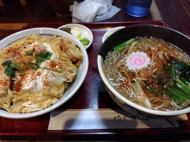 カツ丼とたぬきそばのランチセット_蔵乃家そば店