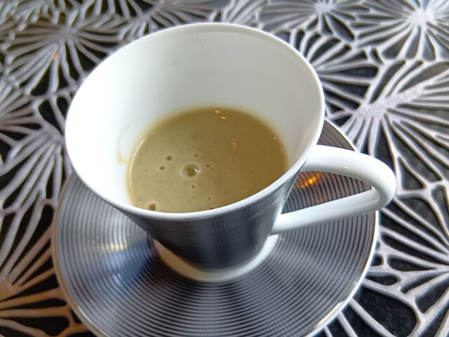 ごぼうのスープ_鉄板焼 燔 浦安ブライトンホテル内