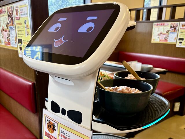 配膳ロボットベラポット_どんどん亭シュロアモール筑紫野店