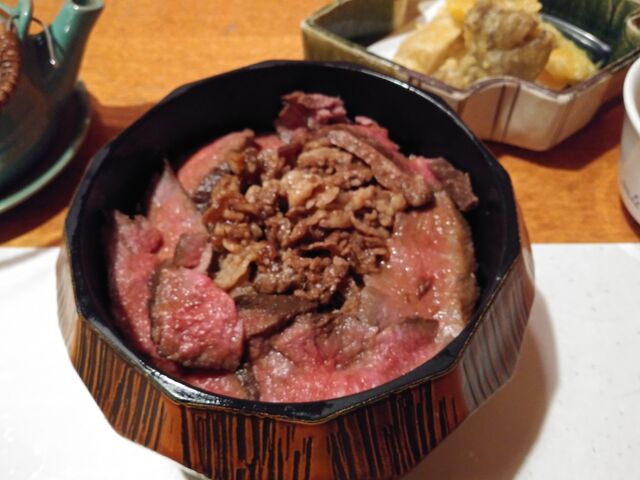 柔らかい飛騨牛がたっぷり。_料理茶屋 北乃寮