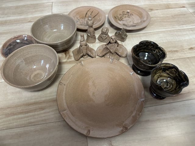 3人分の作品です_岸岳窯三帰庵