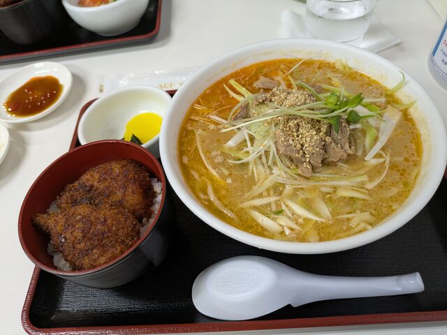 ネギミソラーメン定食_やなぎ亭