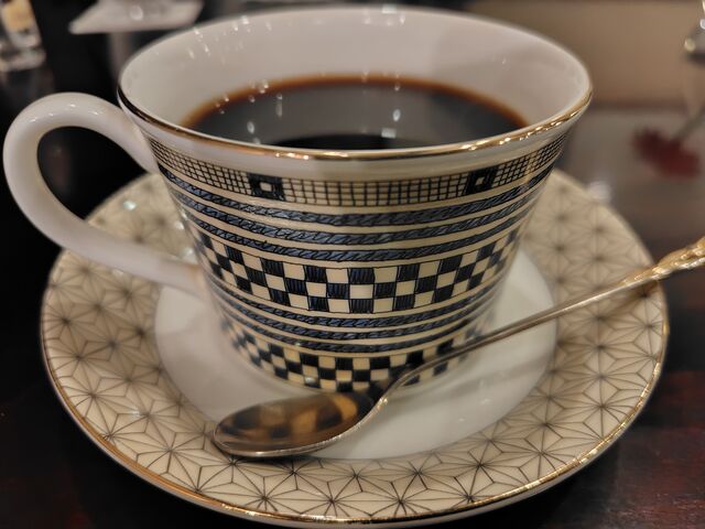 1杯目コーヒー(ウェッジウッド、サムライ)_ホシヤマ珈琲店 本店