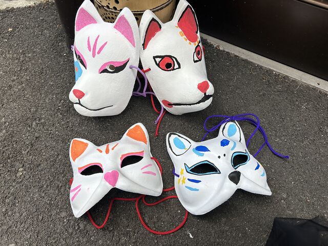 お祭りに良いですね♪_狐面絵付け体験