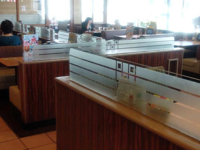店内_ガスト 小田原桑原店