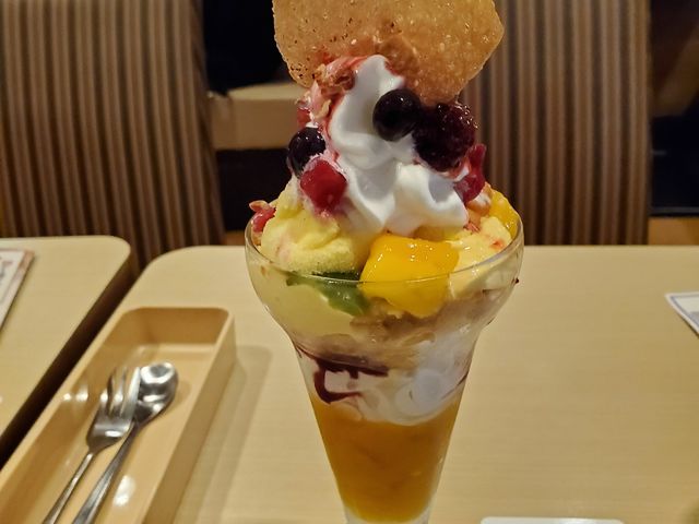 パフェも食べました_ガスト秋葉原昭和通店