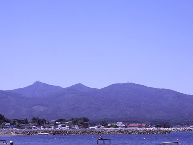 烏帽子岳