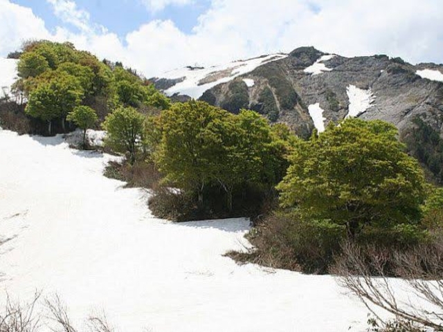 会津朝日岳