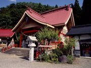 尾崎神社の写真1