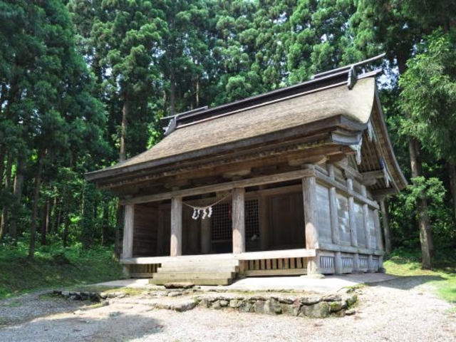 波宇志別神社神楽殿の写真1