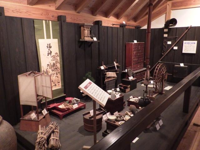 本川新郷土館の写真1
