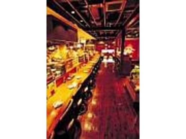 なごんだ雰囲気でゆっくりと料理が楽しめる_旬鮮料理と炉端 皿SALA 大宮西口店