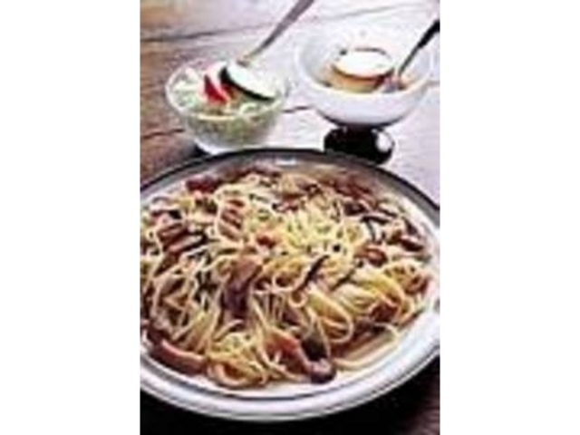 手づくりプリンも美味。とてもコクがある_民芸茶房木亭
