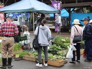 西馬音内朝市の写真2