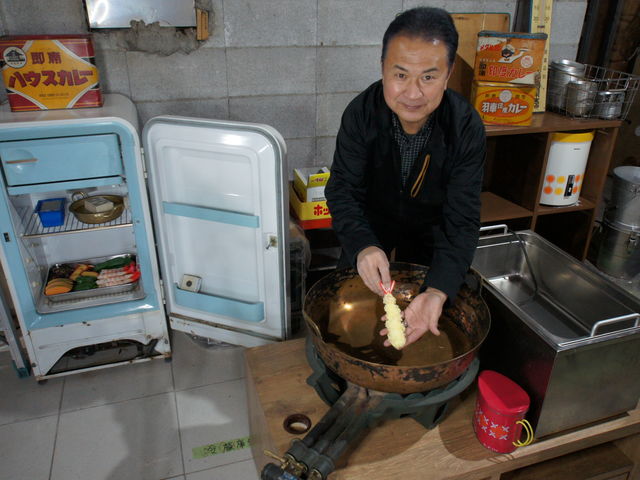 2023年3月21日
リニューアルオープン
天ぷらは昔ながらの食堂で!_食品サンプル創作館 さんぷる工房