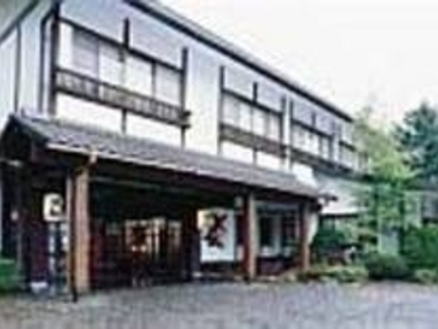 温泉と季節の郷土料理が楽しめる本伝_本伝