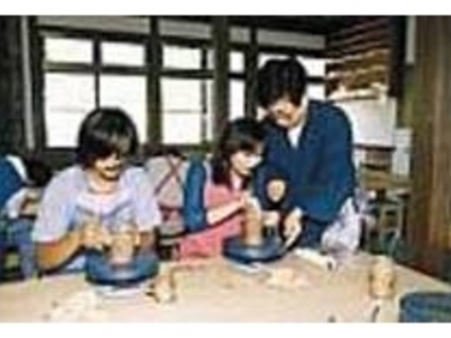 丁寧な指導も受けられて初心者でも安心_美野原焼陶芸教室