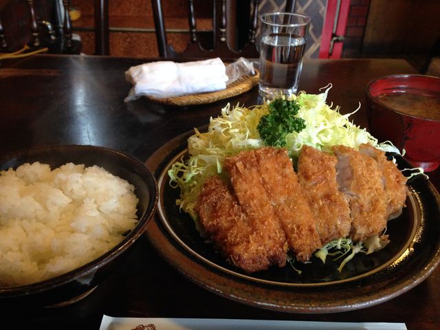 エデン