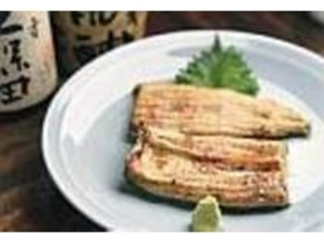 口に含んだ途端にとけるような「うなぎ」_うなぎ・焼き鳥・磯料理 このみ
