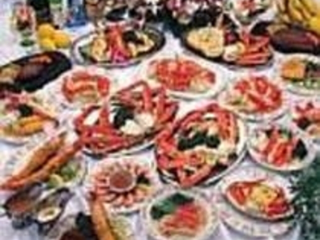 カニやエビなどの海の幸をふんだんに使用_メヒコマリンタワー店