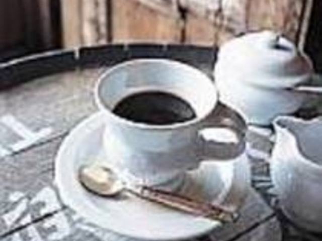 『炭火焙煎珈琲』をのんびり味わおう_会津葵シルクロード文明館