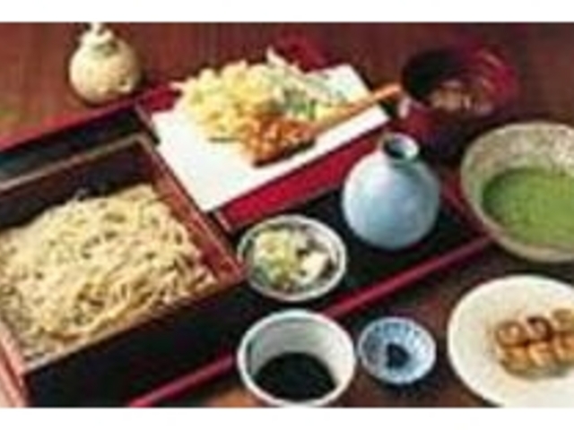 そばの食感、風味、香り、色にまでこだわる_隆仙坊