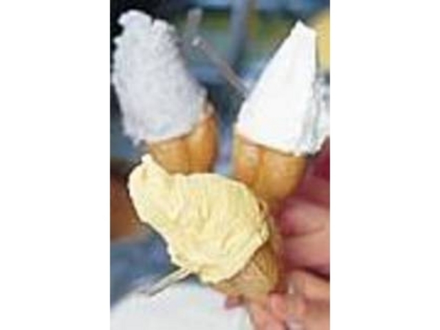 人気はチョコチップとゴマのアイスクリーム_あだたら高原 アイスクリームGarden