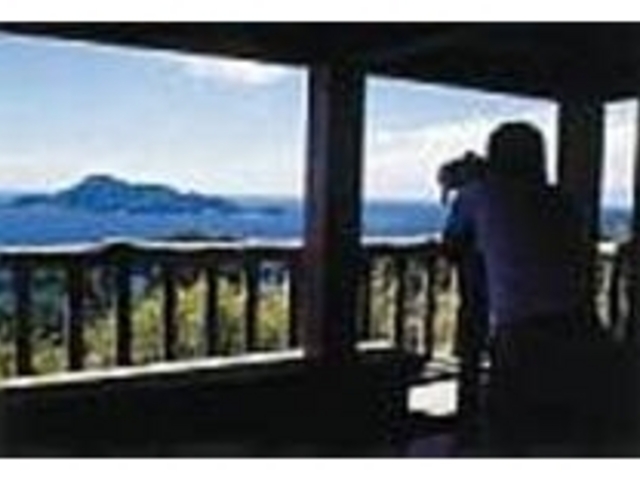 無料望遠鏡完備なので思う存分景色を見よう_中岳展望台