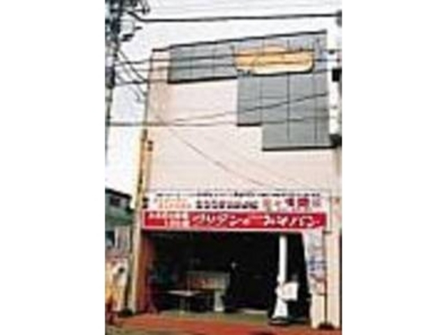 いつも常連のお客さんが絶えないお店_フリアンのみそパン