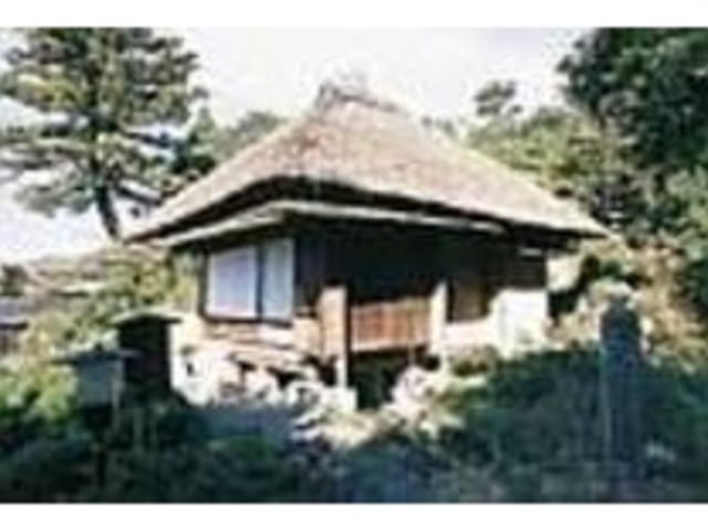 つつましやかな佇まいの草庵形式の茶室_長嘯庵