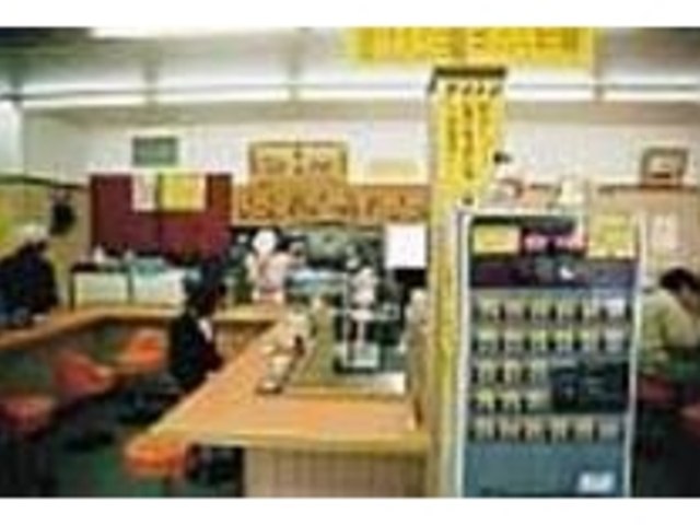 オーダーは券売機でチケットを購入してから_ふく利 北島本店