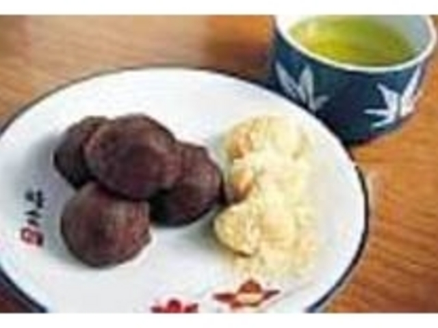 ふぞろいな形に手作りのぬくもりを感じる_寒香亭
