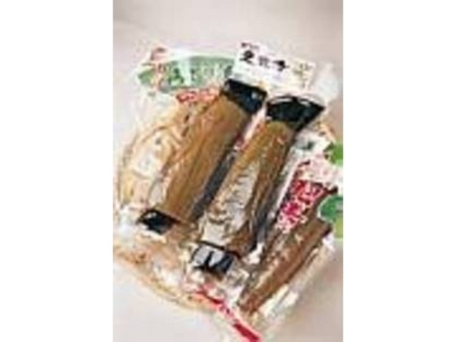 黒々とした太い昆布が食欲をそそる_大川みどり漬