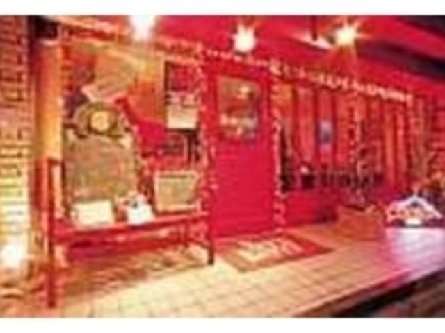 ド派手な外観はいかにもアメリカンな雰囲気_VeryBerryCafe