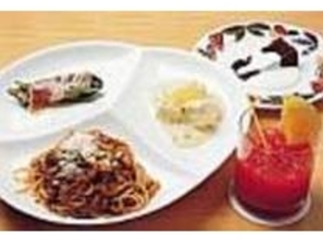 自家製パスタやデザートがおすすめ_ケカリーノ