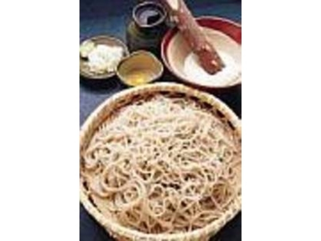そば粉からトロロいも、ネギまで厳選素材_そば・うどん 花柚