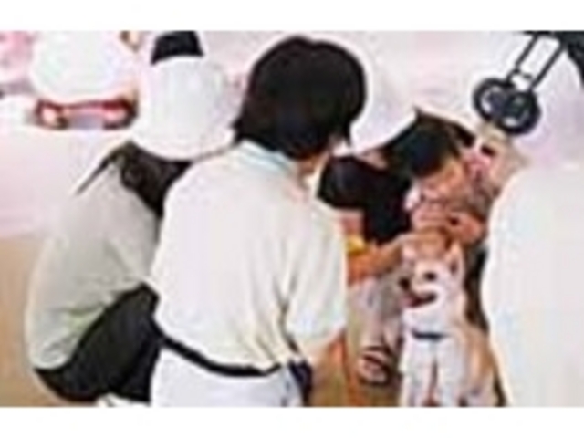 大人も子供も、動物たちと直接ふれあえる_長野県動物愛護センター(ハローアニマル)