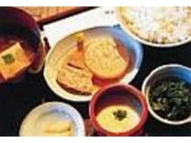 麦飯と山芋のハーモニーが、おいしい_臺眠