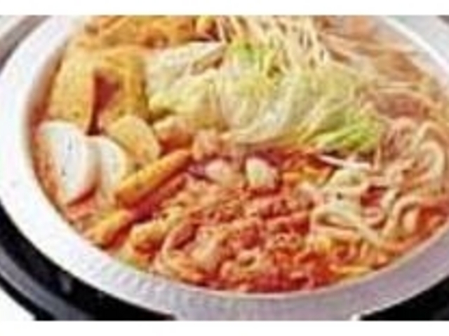 数種類の味噌をブレンドしたテッチャン鍋_竜平 福島店