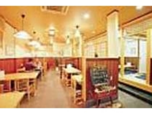 和みムード満点の店内でゆっくりと食事を_信州そば処こばやし