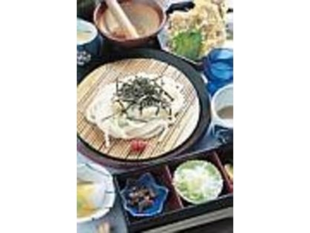 水澤御膳。もりうどんや御膳の麺は食べ放題_水澤亭